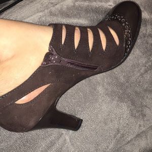 Chie Mihara (Questo) shoes